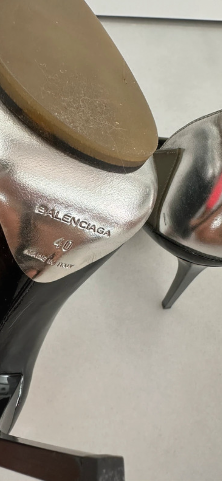 Balenciaga 2008 pumps