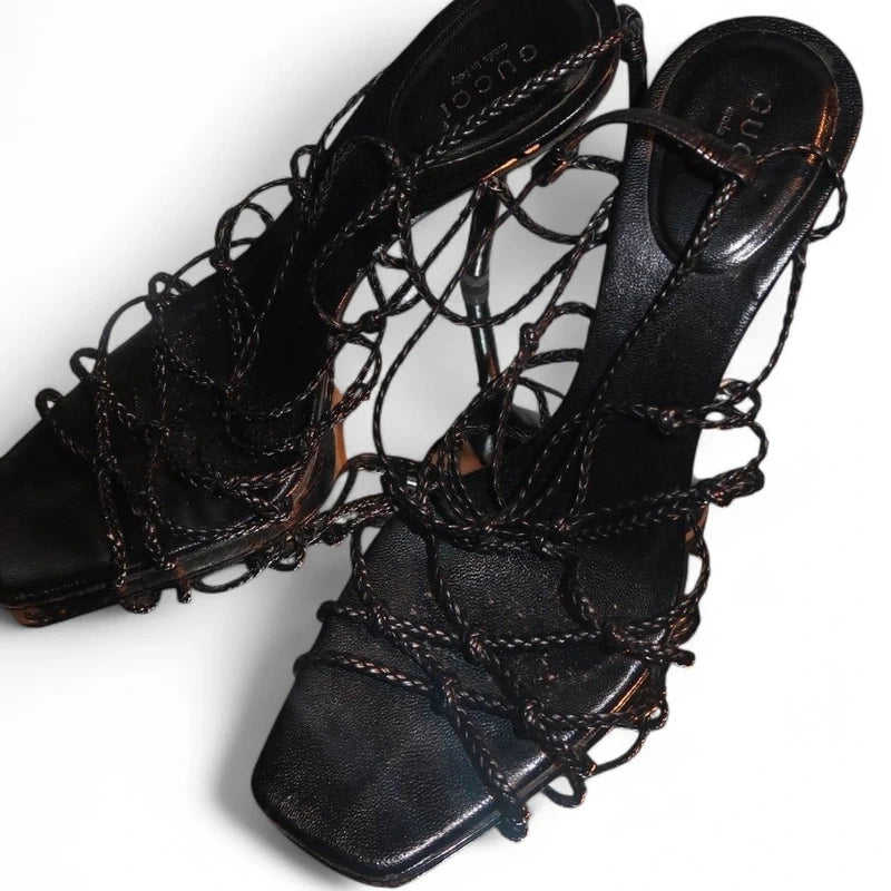 F/W 2002 Gucci by Tom Ford Black Braided Leather Pumps -Eu 39