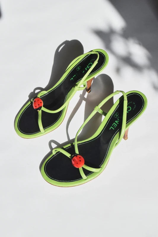 Vintage Chanel ladybug heels Eu-37