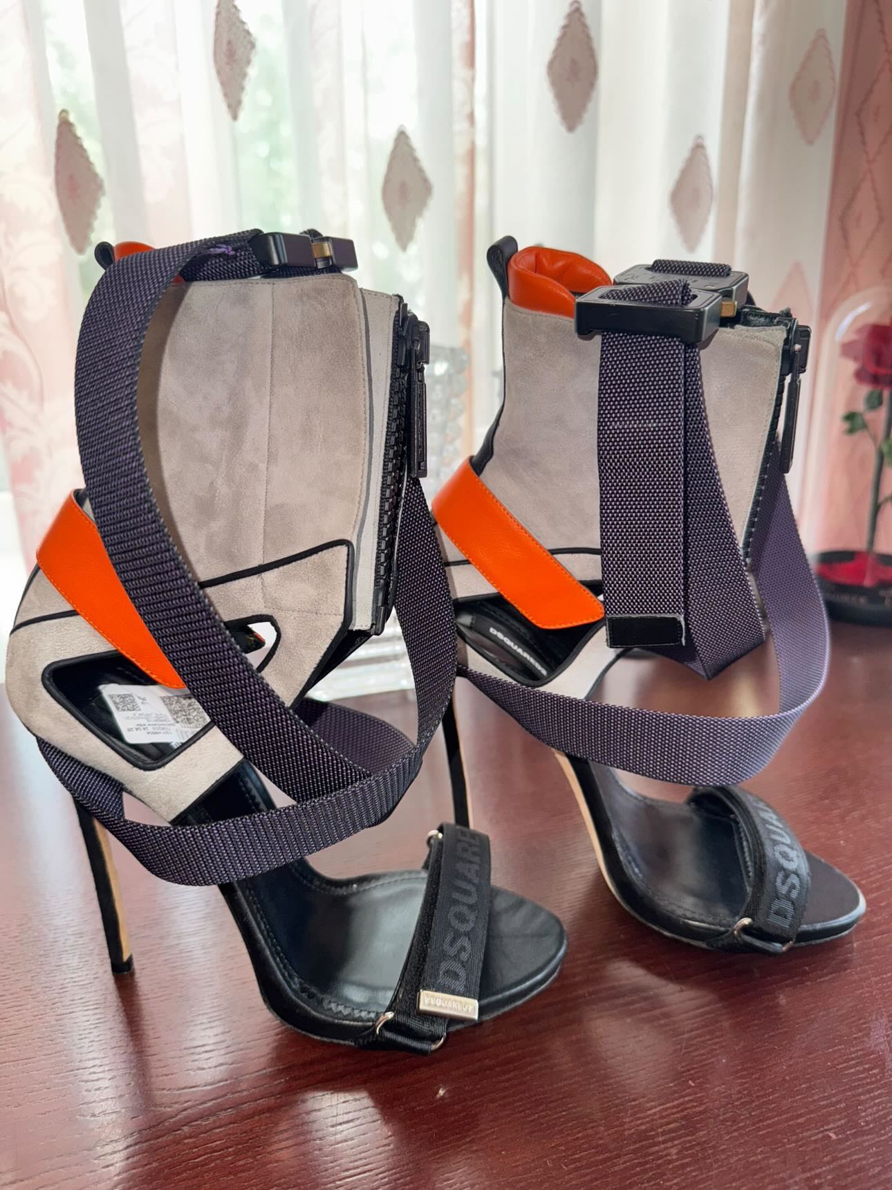 Dsquared2 buckle heel sandals