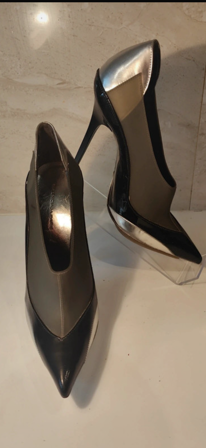 Balenciaga 2008 pumps