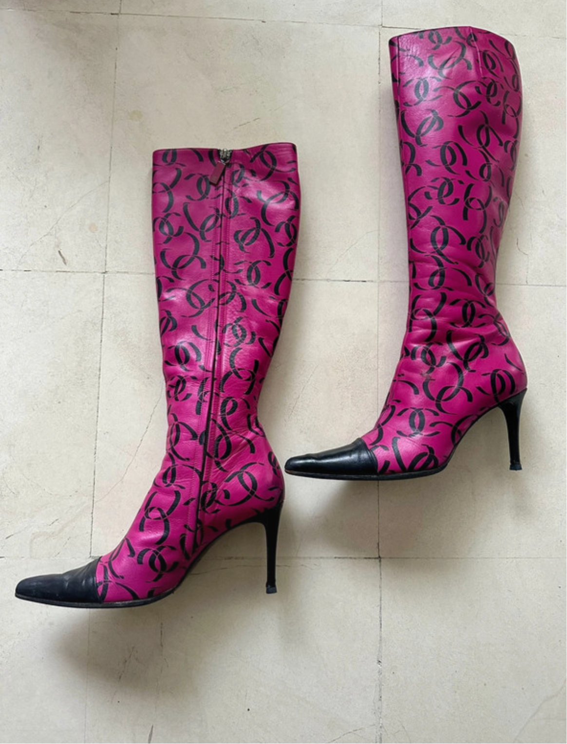 Chanel CC Logo boots