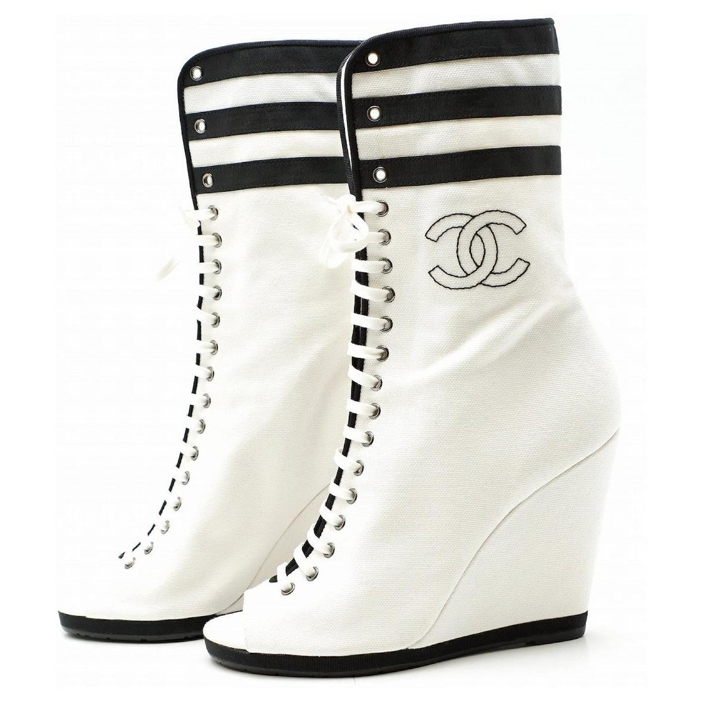 Chanel Resort 2010 white and black canvas peep-toe wedge boots. - Eu 37.5