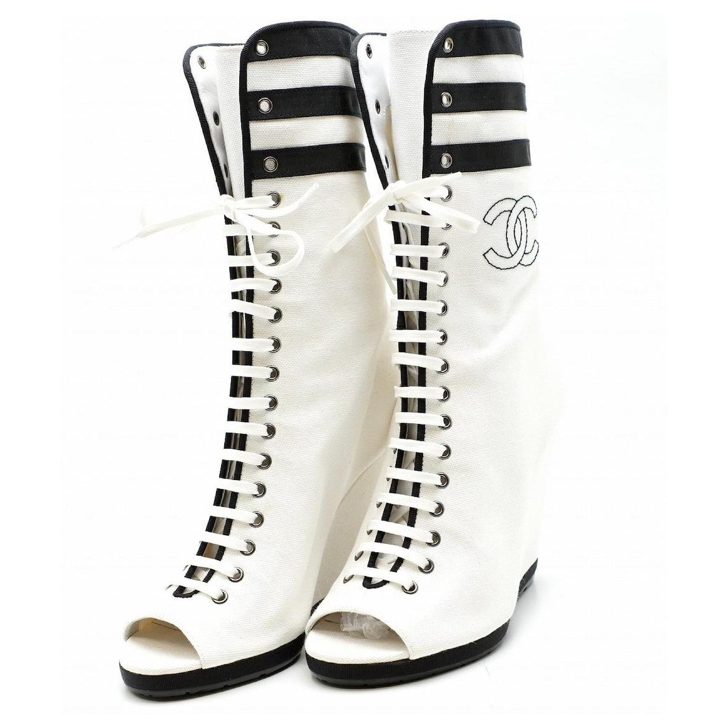 Chanel Resort 2010 white and black canvas peep-toe wedge boots. - Eu 37.5